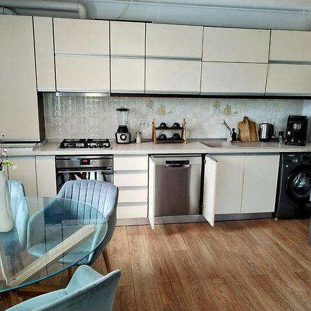 Exclusive Living Apartment 부쿠레슈티 외부 사진