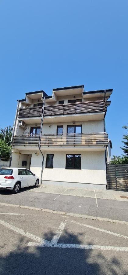 Exclusive Living Apartment 부쿠레슈티 외부 사진