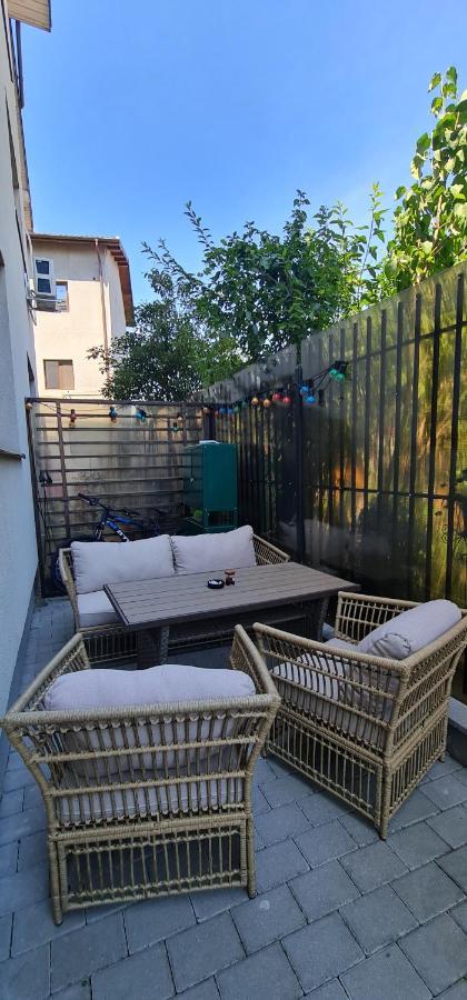 Exclusive Living Apartment 부쿠레슈티 외부 사진