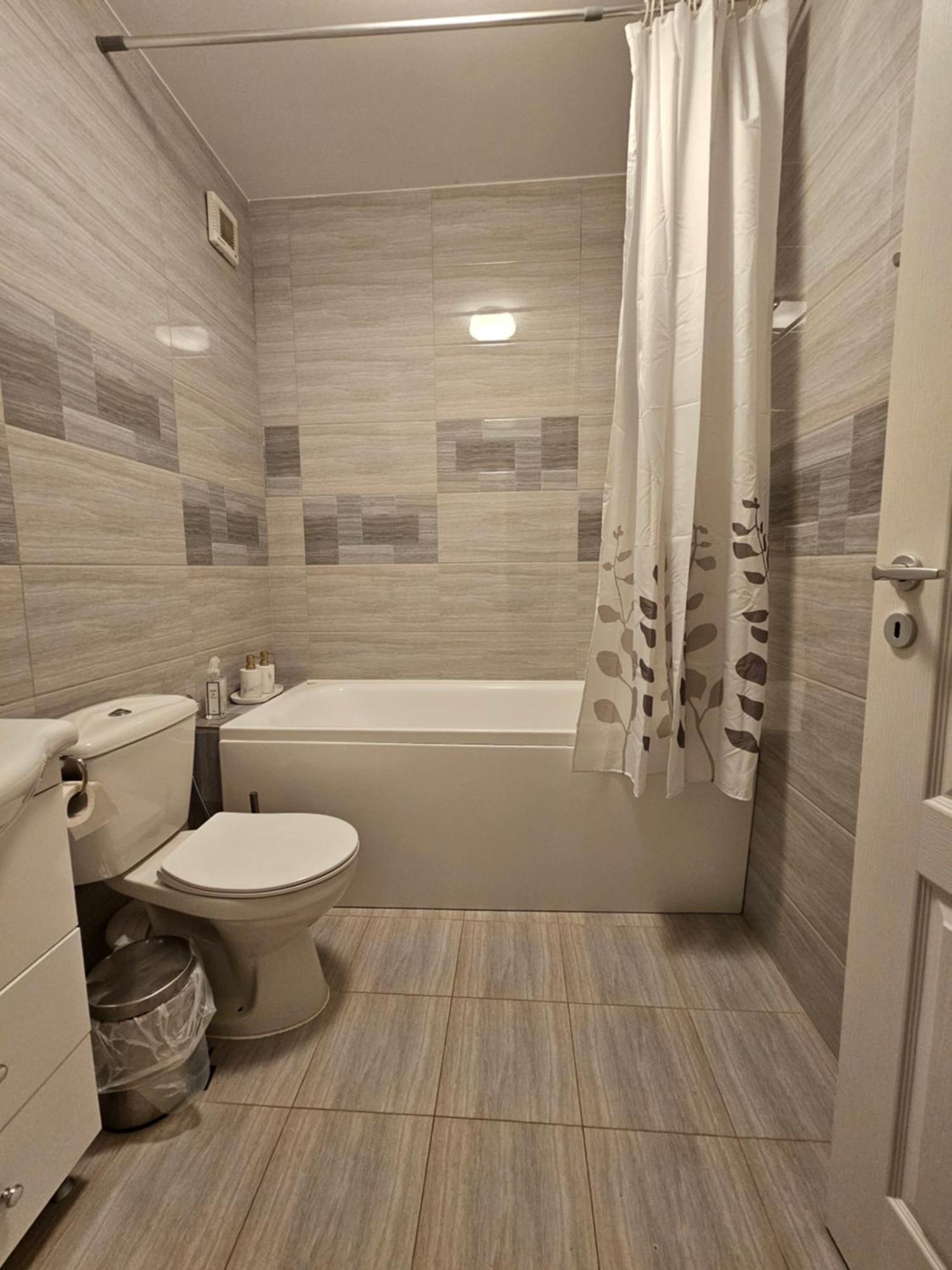 Exclusive Living Apartment 부쿠레슈티 외부 사진